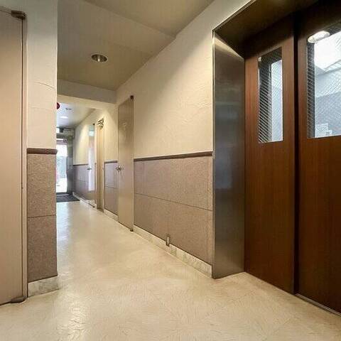 日興児玉パレス南青山の室内写真