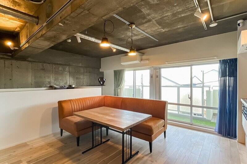 LDKの広さは約16帖。南東向きで、大きな光がたっぷり差し込みます。