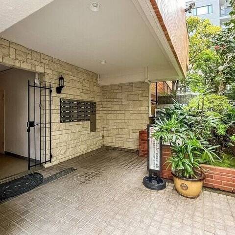 ライオンズマンション上目黒の建物・共用部写真