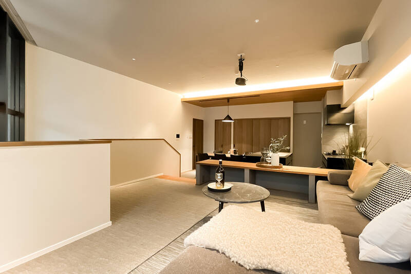 リビングのソファに腰掛けると、DKにいる方と視線が合い、会話が弾みそうです。