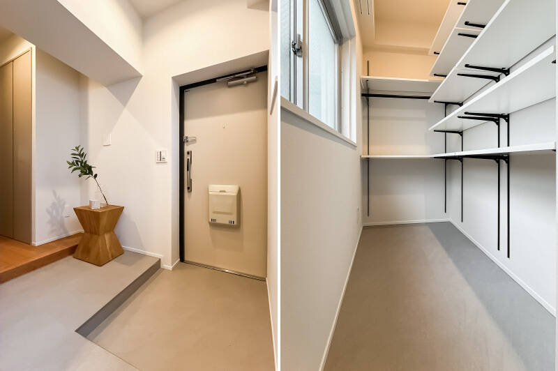 住戸の所在階は7階。玄関扉を開けると、土間とひと続きになったシューズインクローゼット（SIC）が出迎えます。