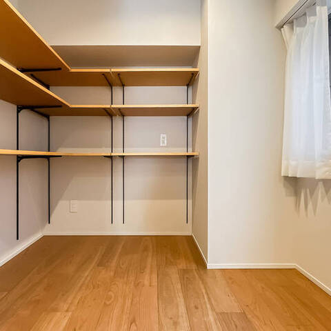 秀和目黒駅前レジデンスの室内写真