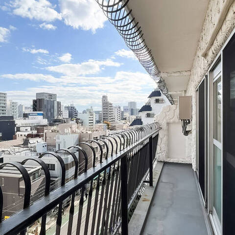 秀和目黒駅前レジデンスの眺望・バルコニー写真