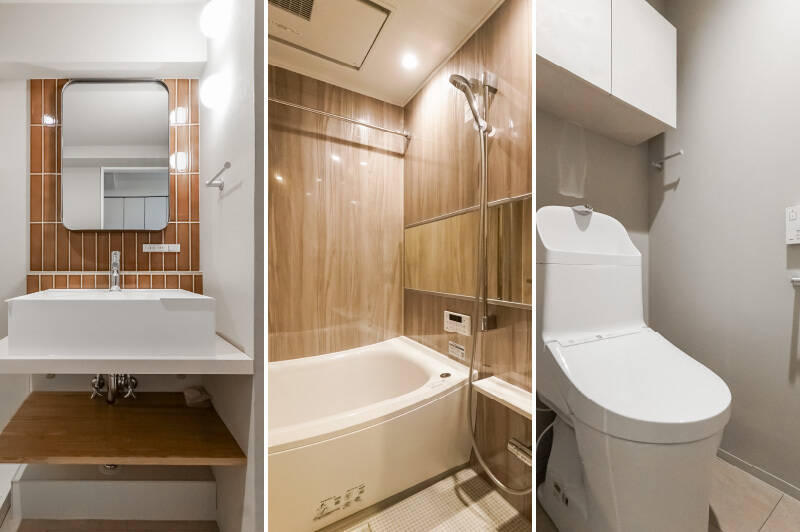 <p><b>左・</b>造作の洗面台のまわりにはブラウンのタイルをあしらい、可愛い印象に。／<b>中央・</b>浴室換気乾燥機付きの1216サイズのユニットバス。／<b>右・</b>トイレには洗面室からアクセスする間取りです。</p>