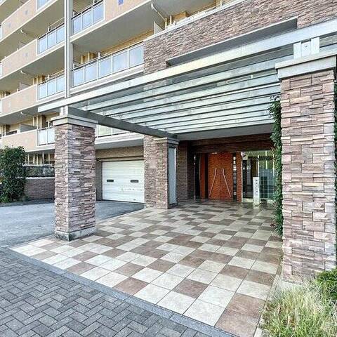 ジェイシティ千歳烏山光の杜の室内写真