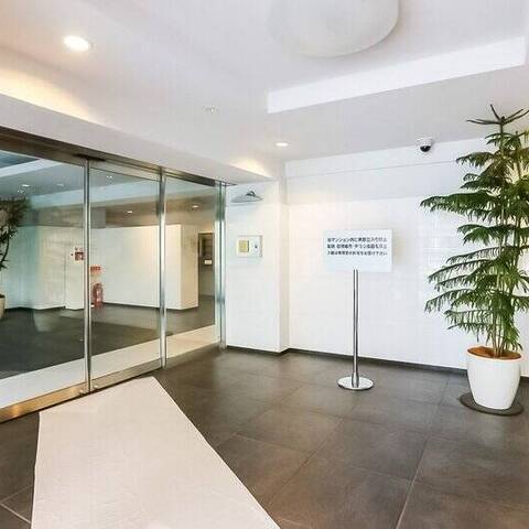 南平台マンションの室内写真