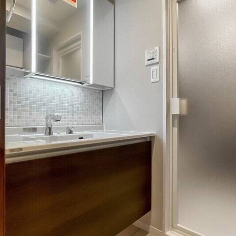 クレッセント駒沢公園パークサイドの室内写真