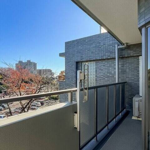 クレッセント駒沢公園パークサイドの室内写真