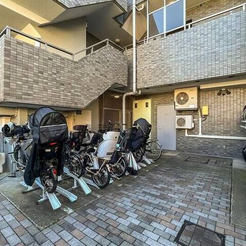 クレッセント駒沢公園パークサイドの室内写真