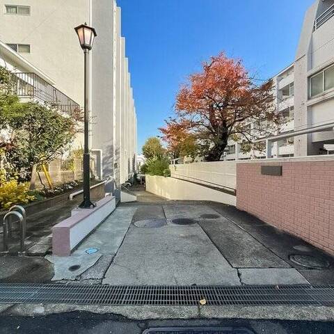 第1ニュー野毛山マンションの室内写真