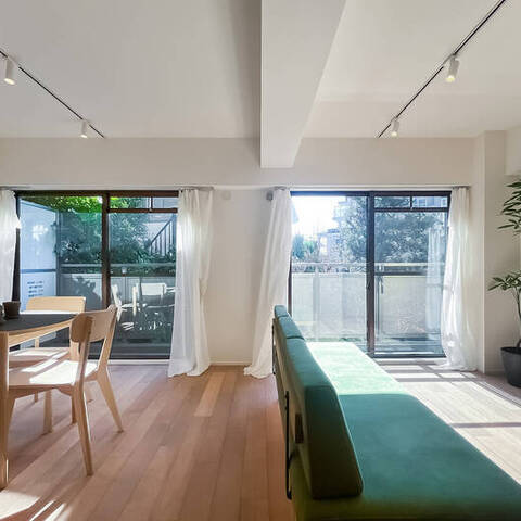 ニューウェルテラス宮前平B棟の室内写真