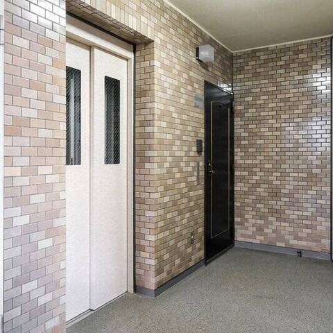 横浜南軽井沢パークホームズの室内写真