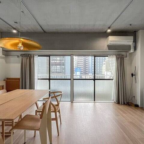 ホワイトレジデンスの室内写真