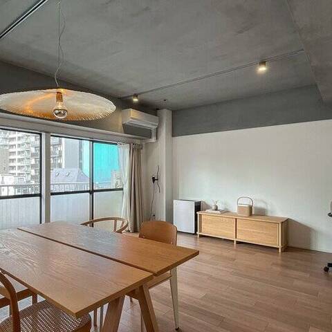 ホワイトレジデンスの室内写真