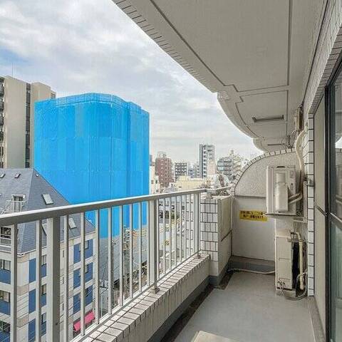 ホワイトレジデンスの眺望・バルコニー写真