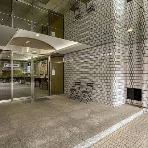 ホワイトレジデンスの建物・共用部写真