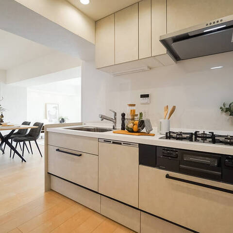 シーアイマンション駒場の室内写真