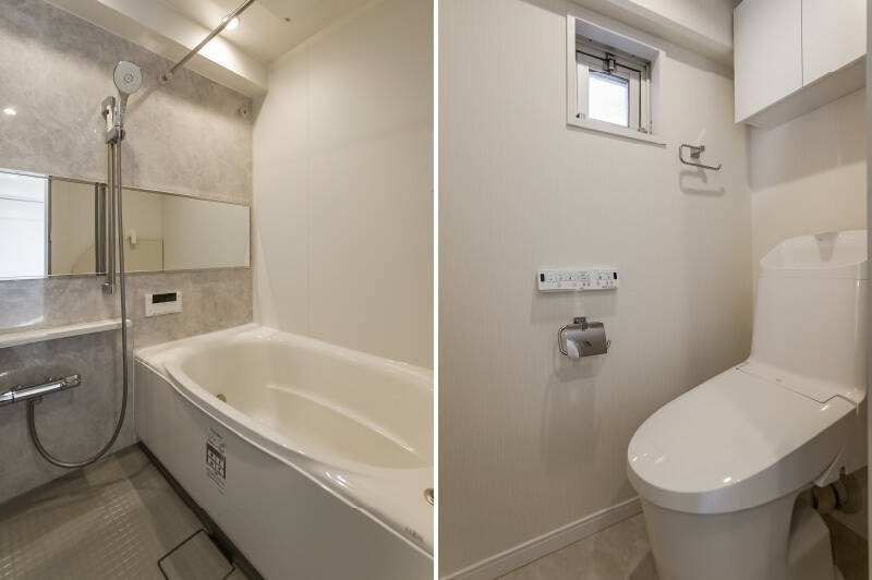 <b>左・</b>ユニットバスは浴室乾燥機付き。／<b>右・</b>吊り戸棚と小窓が付いたトイレ。