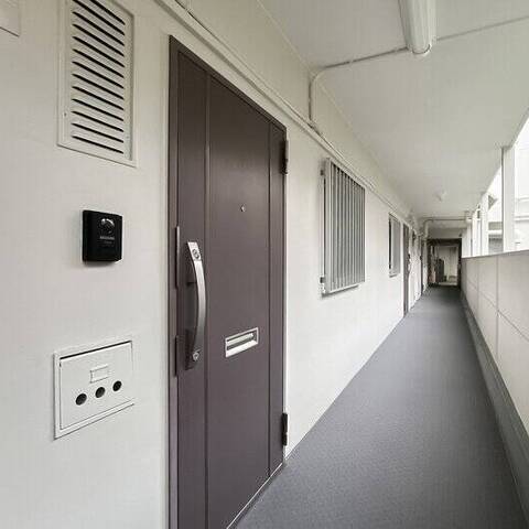 上町マンションの建物・共用部写真