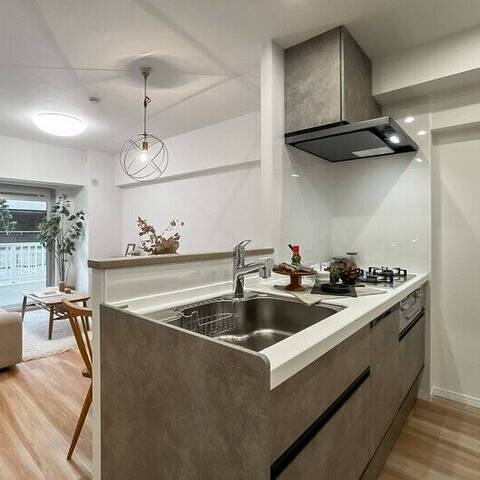 上町マンションの室内写真