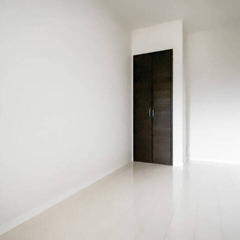 クイーンズパレス東京中央の室内写真