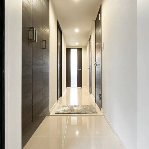 クイーンズパレス東京中央の室内写真