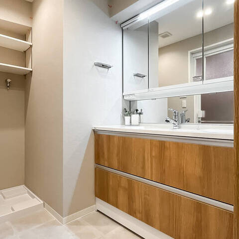 グランドシティ白山の室内写真