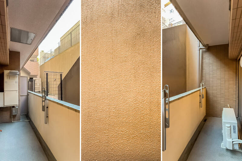 物干し金具が備わったバルコニー。正面は壁があり眺望はありません。