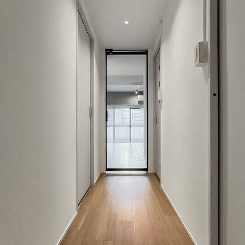 ホワイトレジデンスの室内写真