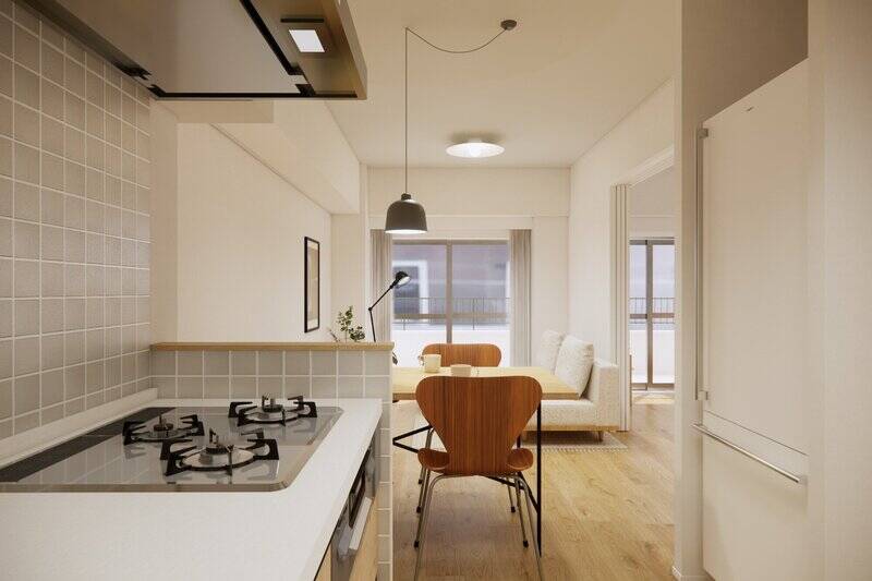 冷蔵庫置き場は見えづらい位置に配置されており、生活感をうまく抑えられますよ。