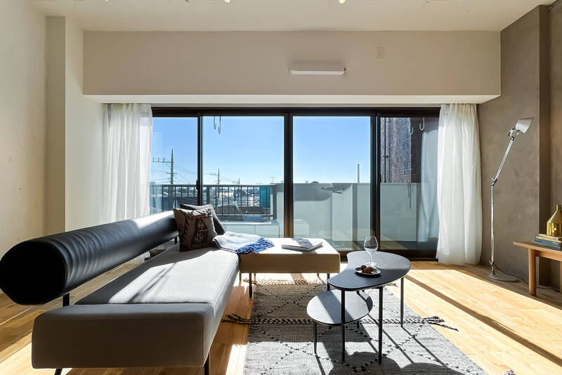 ま、まぶしいくらいに明るい! 実際LDKは体感もぬっくぬくです。