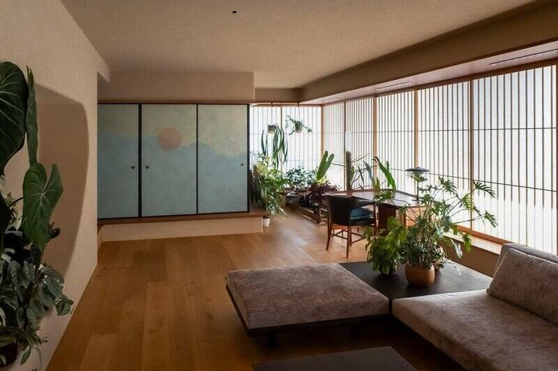 LDKと隣接する約5帖の和室A。襖もデザインされていて、個性がありながら空間と調和しています。