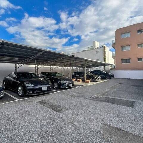 ドルフブルーメンの建物・共用部写真