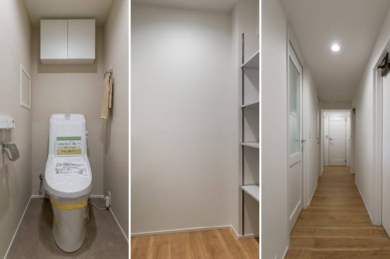 <b>左・</b>廊下からアクセスするトイレ。上部に収納が備わっています。/<b>中央・</b>廊下沿いにある、両サイドが可動式の棚の収納スペース。/<b>右・</b>ホワイトの建具でまとまっている長い廊下。正面奥にあるのがトイレのドアです。