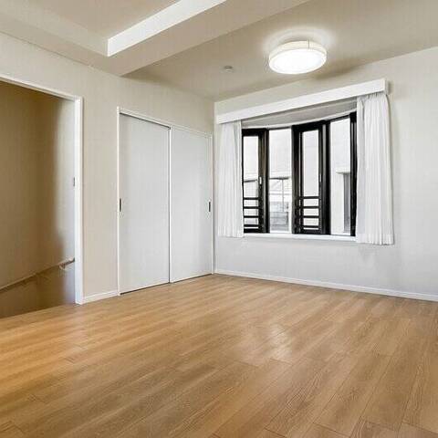 アリーナ赤塚の室内写真