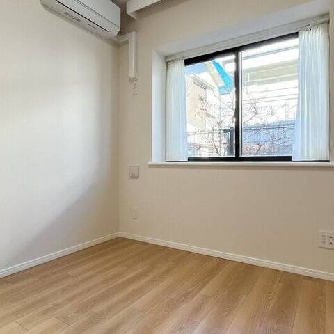 アリーナ赤塚の室内写真