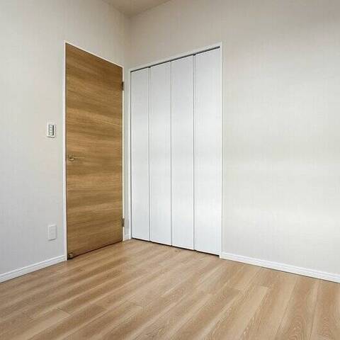 アリーナ赤塚の室内写真