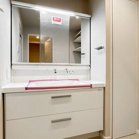 アリーナ赤塚の室内写真