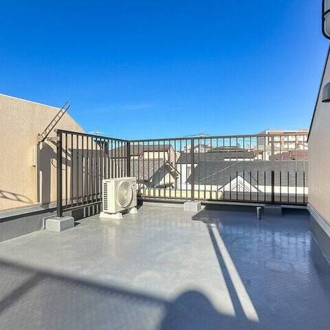 アリーナ赤塚の室内写真