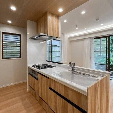 グローリーガーデンの室内写真