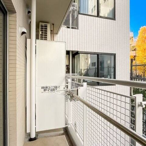 パーク・ノヴァ神宮前の室内写真