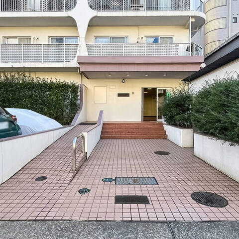 日商岩井第2玉川台マンションの建物・共用部写真