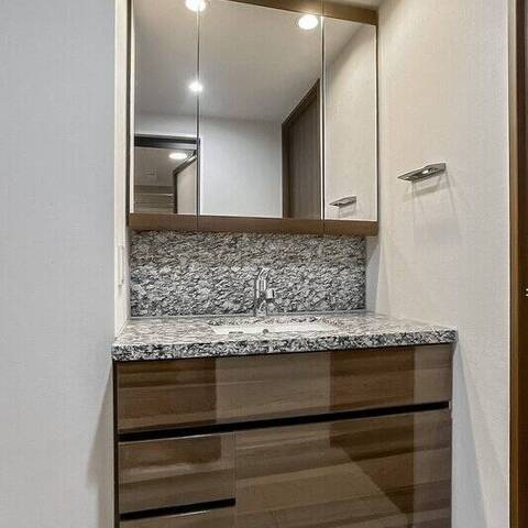 ヴェレーナ祐天寺の室内写真