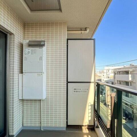 ヴェレーナ祐天寺の室内写真