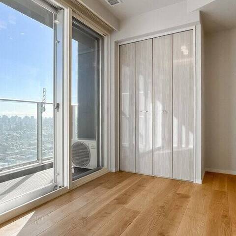 プリズムタワーの室内写真