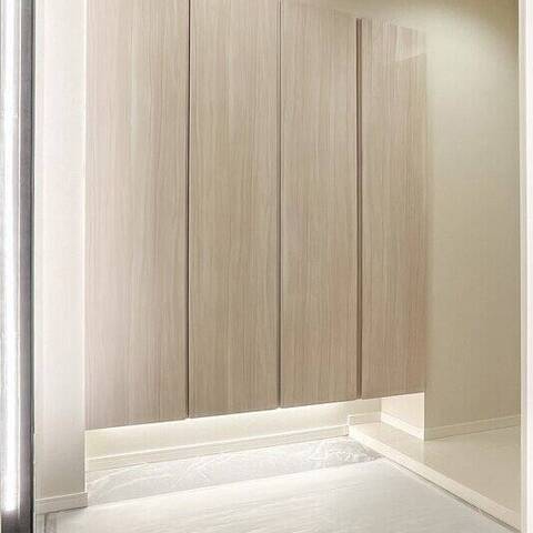 プリズムタワーの室内写真