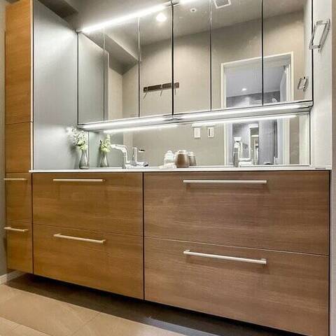 プリズムタワーの室内写真