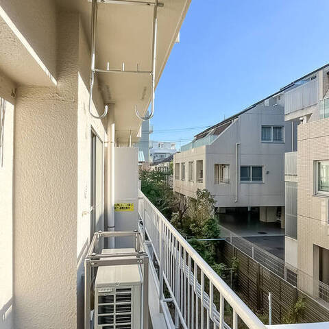 アーバンハウス用賀の眺望・バルコニー写真