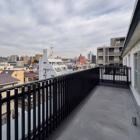 秀和大山レジデンスの室内写真