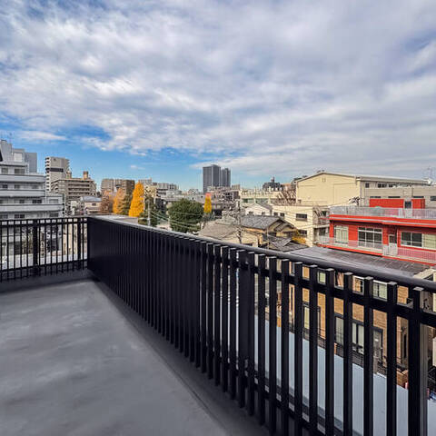 秀和大山レジデンスの室内写真